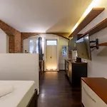 Sforza 57 - Romantic Escape With Jacuzzi Appartement