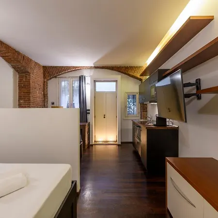 Sforza 57 - Romantic Escape With Jacuzzi شقة